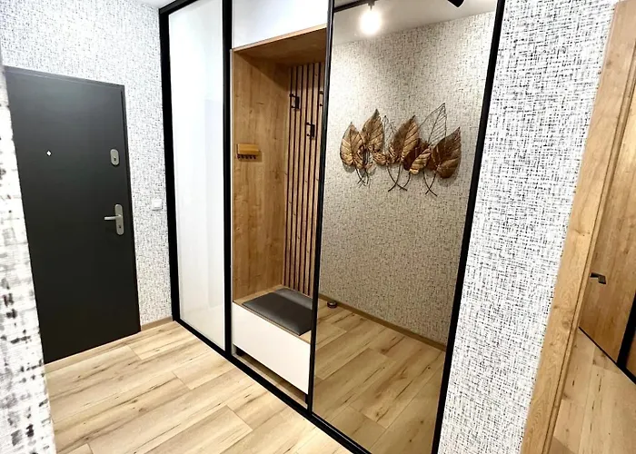 Serenita Premium With Jacuzzi - Centrum Apartment Nitra